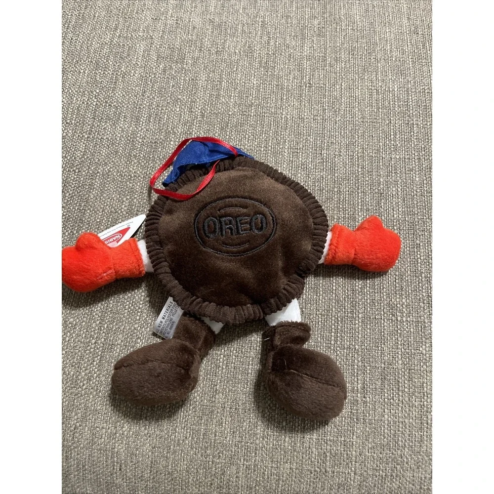 STEVEN SMITH Nabisco Atlanta Braves Baseball Dunk Oreo Cookie Plush with Hanging